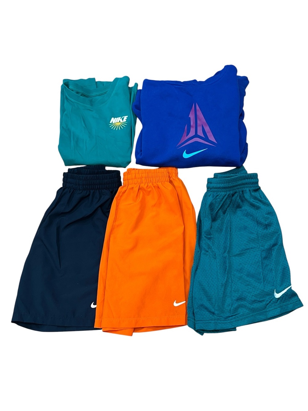 Boy’s Nike Bundle Lot of 5 Size M
